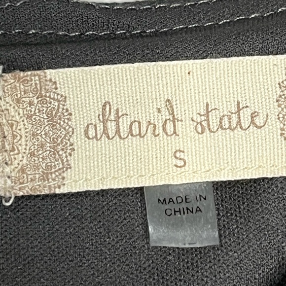Altard state S NWT mini short sleeve ruffle Charcoal gray. (G) - Picture 3 of 5